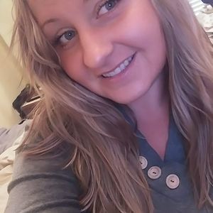 Meet your Posher, Chrissy